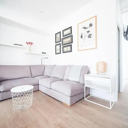 Apartment Callao San Amaro